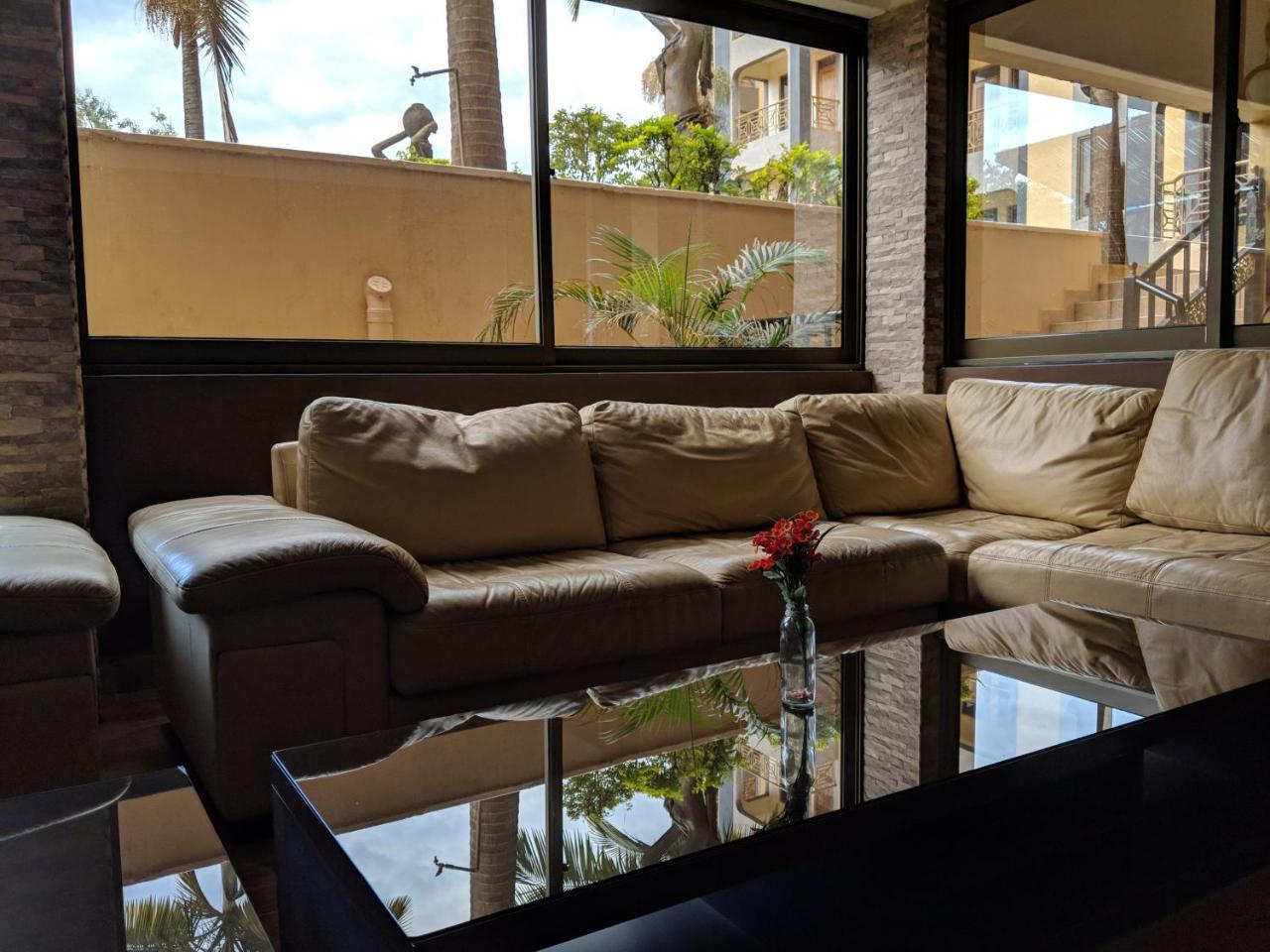 קמפאלה Prestige Hotel Suites מראה חיצוני תמונה