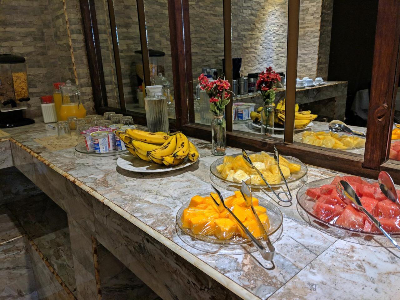 קמפאלה Prestige Hotel Suites מראה חיצוני תמונה