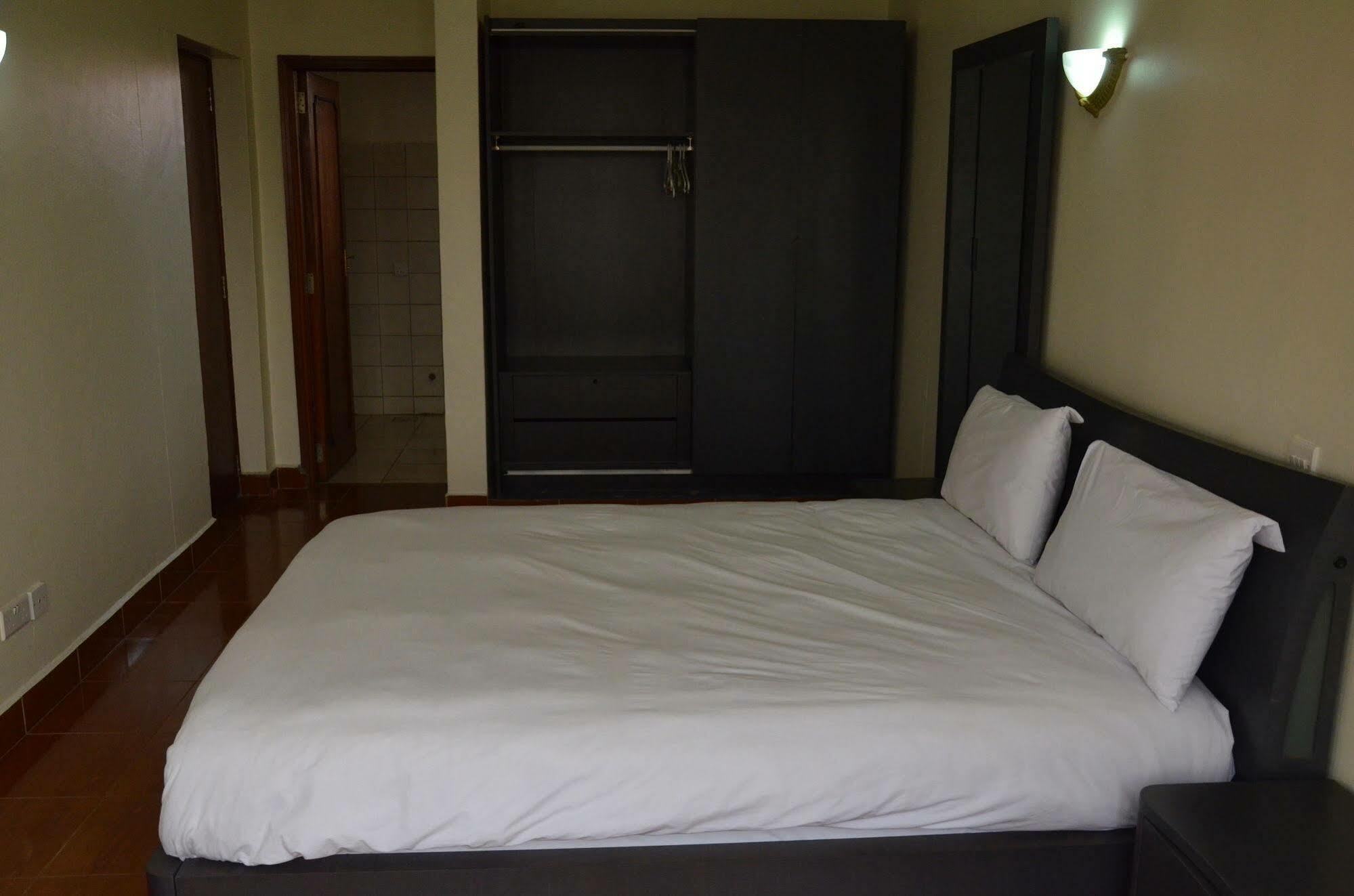 קמפאלה Prestige Hotel Suites מראה חיצוני תמונה